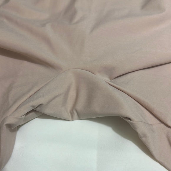 Tan High-Waisted Bike Shorts with Seamless Finish - Picture 2 of 7